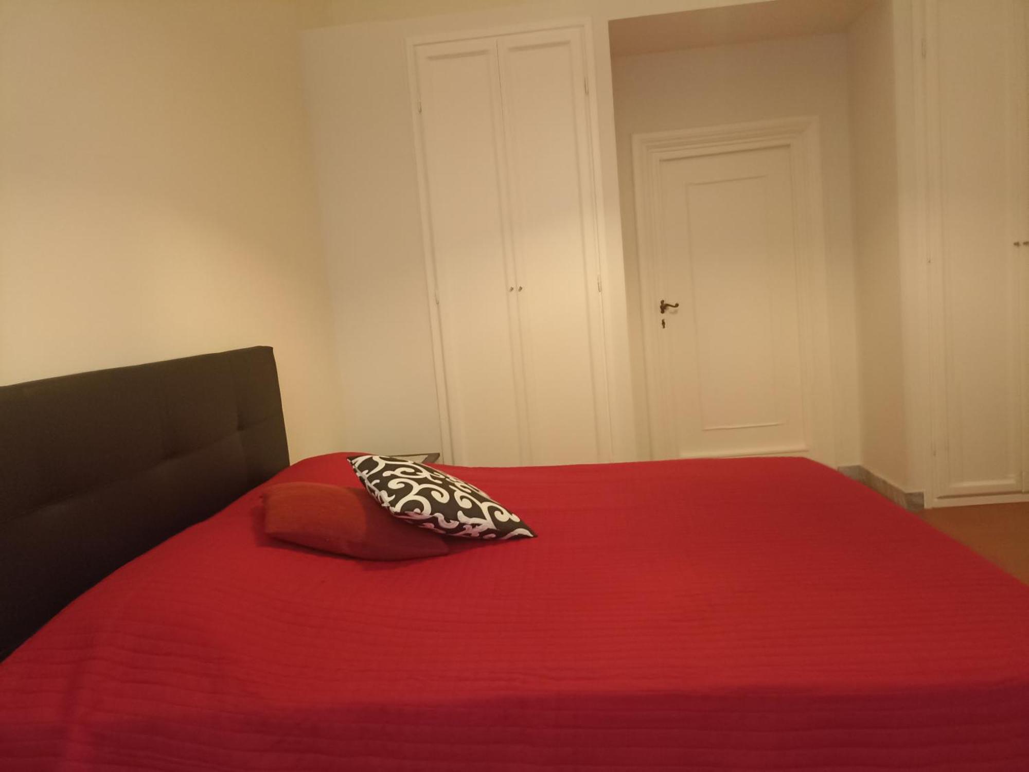 Gem In The City Center Of Lucca With Air Conditioning - Exclusive Ground Floor House Inside The Walls Close To Botanical Garden And Piazza San Martino Villa ภายนอก รูปภาพ