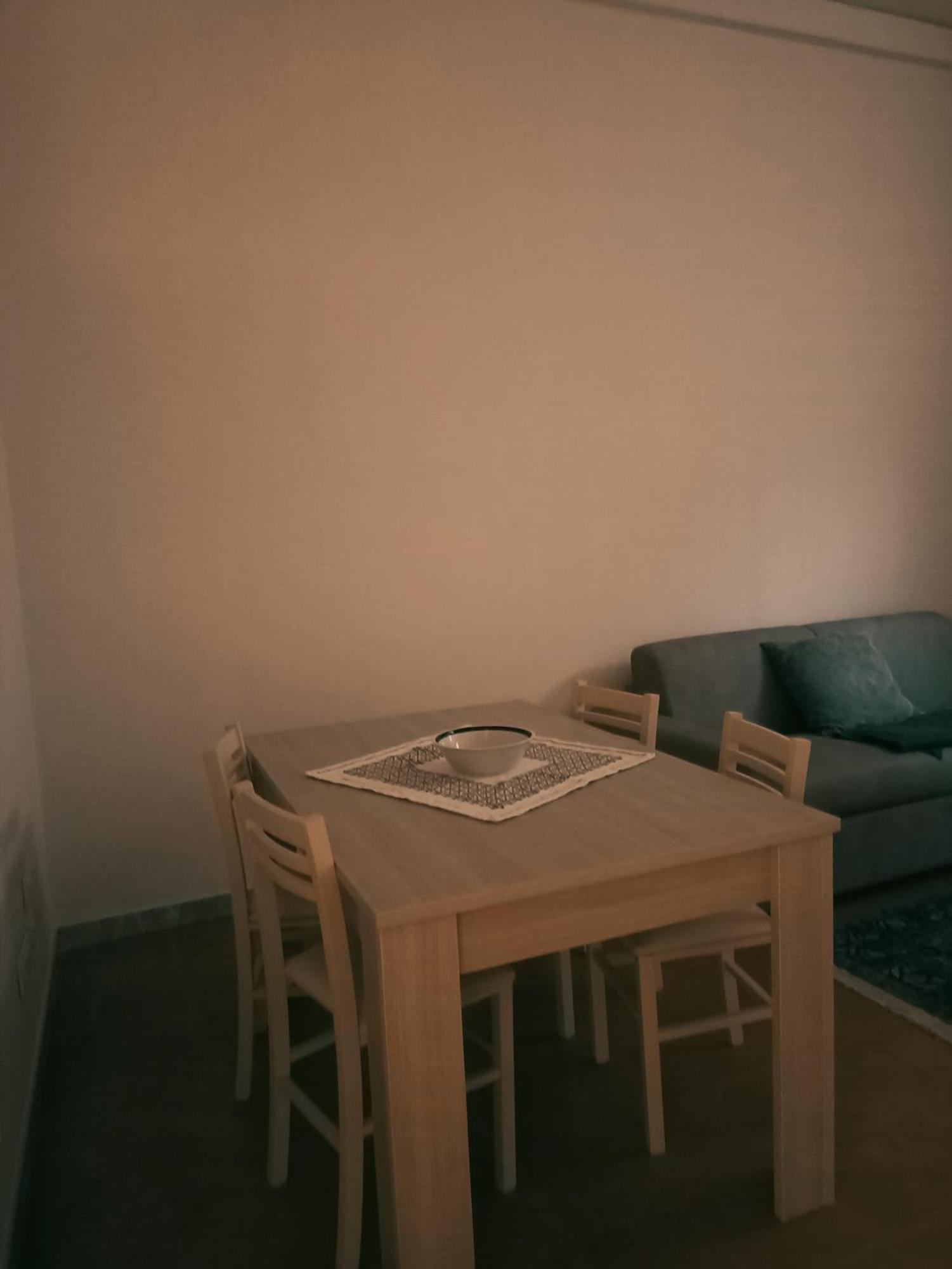 Gem In The City Center Of Lucca With Air Conditioning - Exclusive Ground Floor House Inside The Walls Close To Botanical Garden And Piazza San Martino Villa ภายนอก รูปภาพ